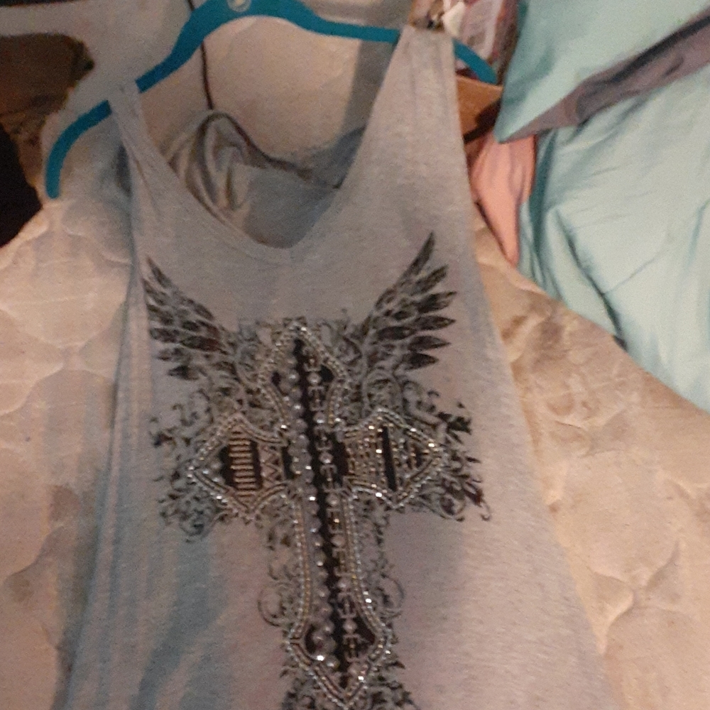 Long tanktop, w/ a hood